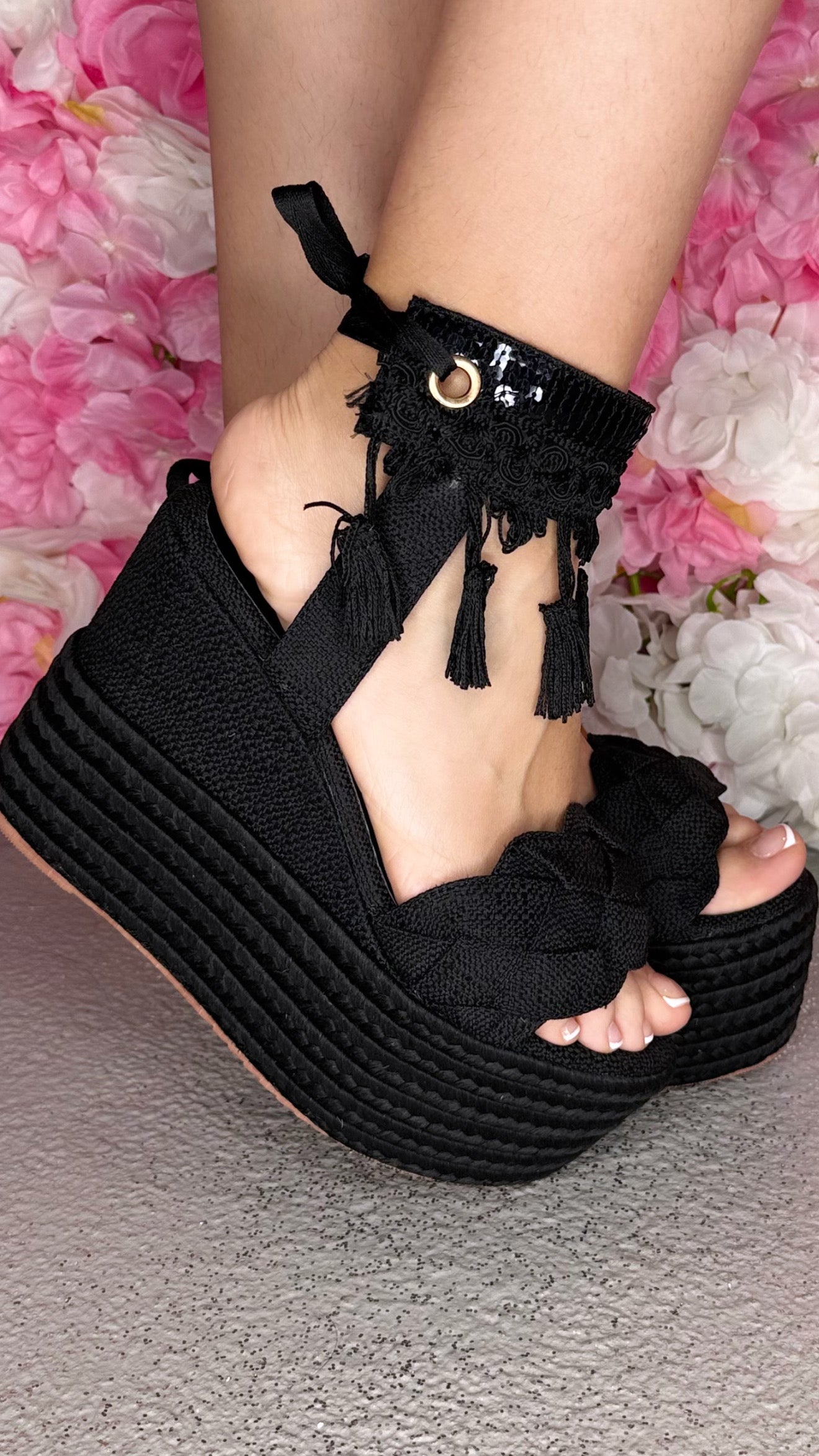 Pompom platform