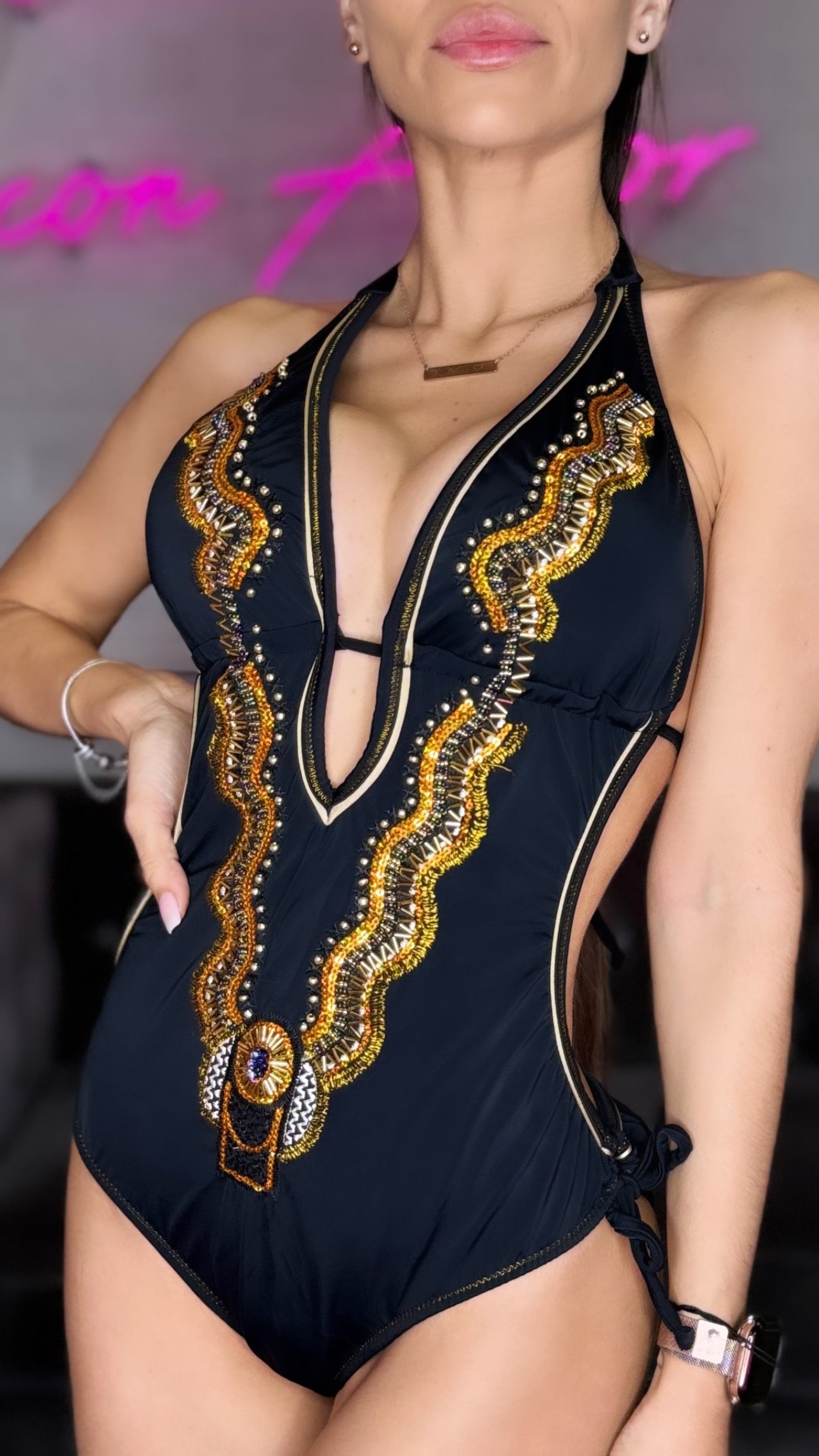Anitta Solid one piece bikini
