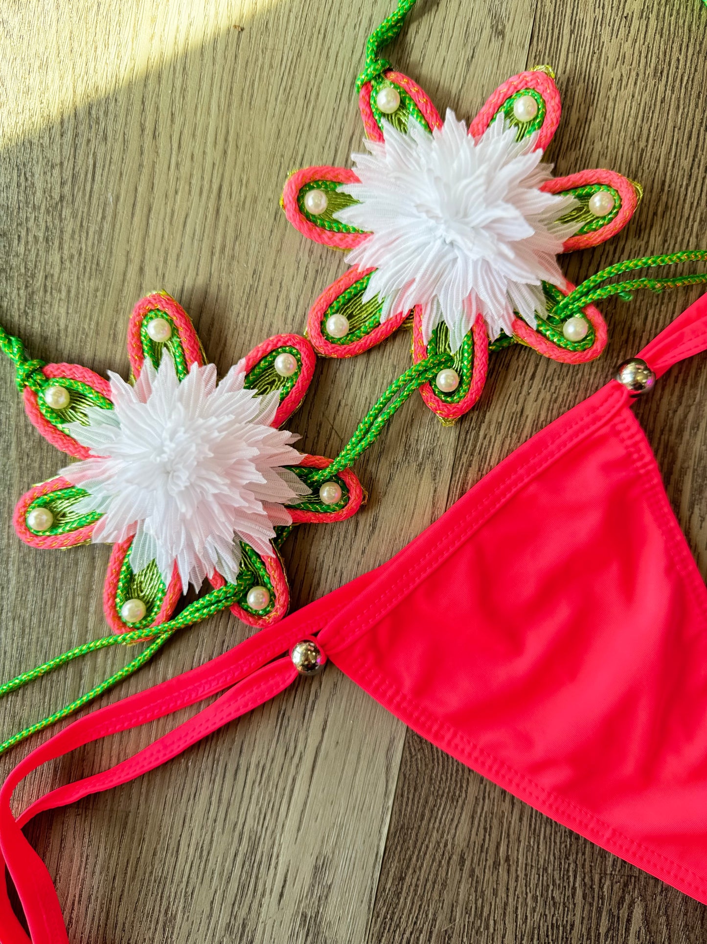Exotic bikini set