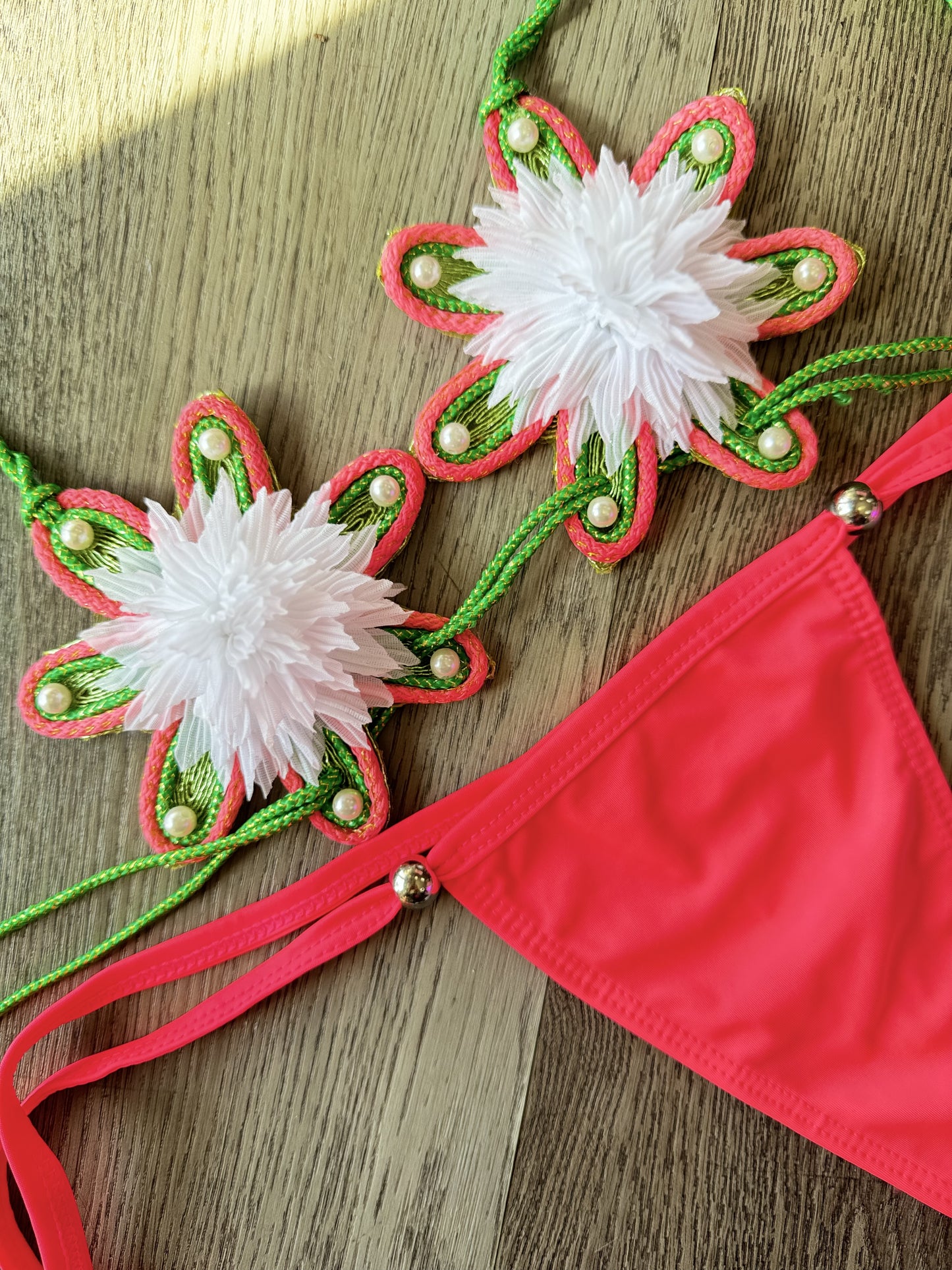 Exotic bikini set