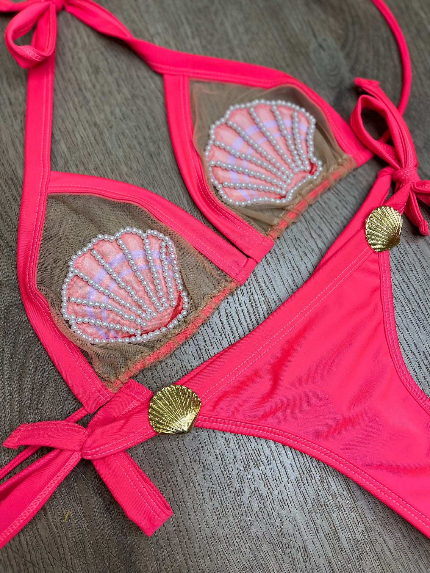 Shell thong bikini set