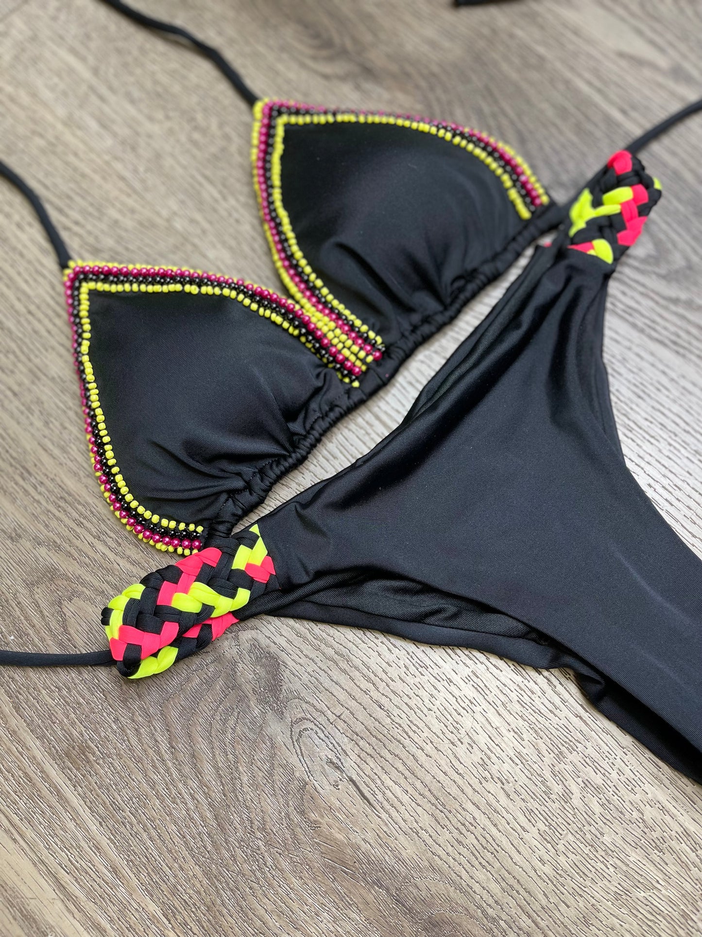 Braids neon bikini set