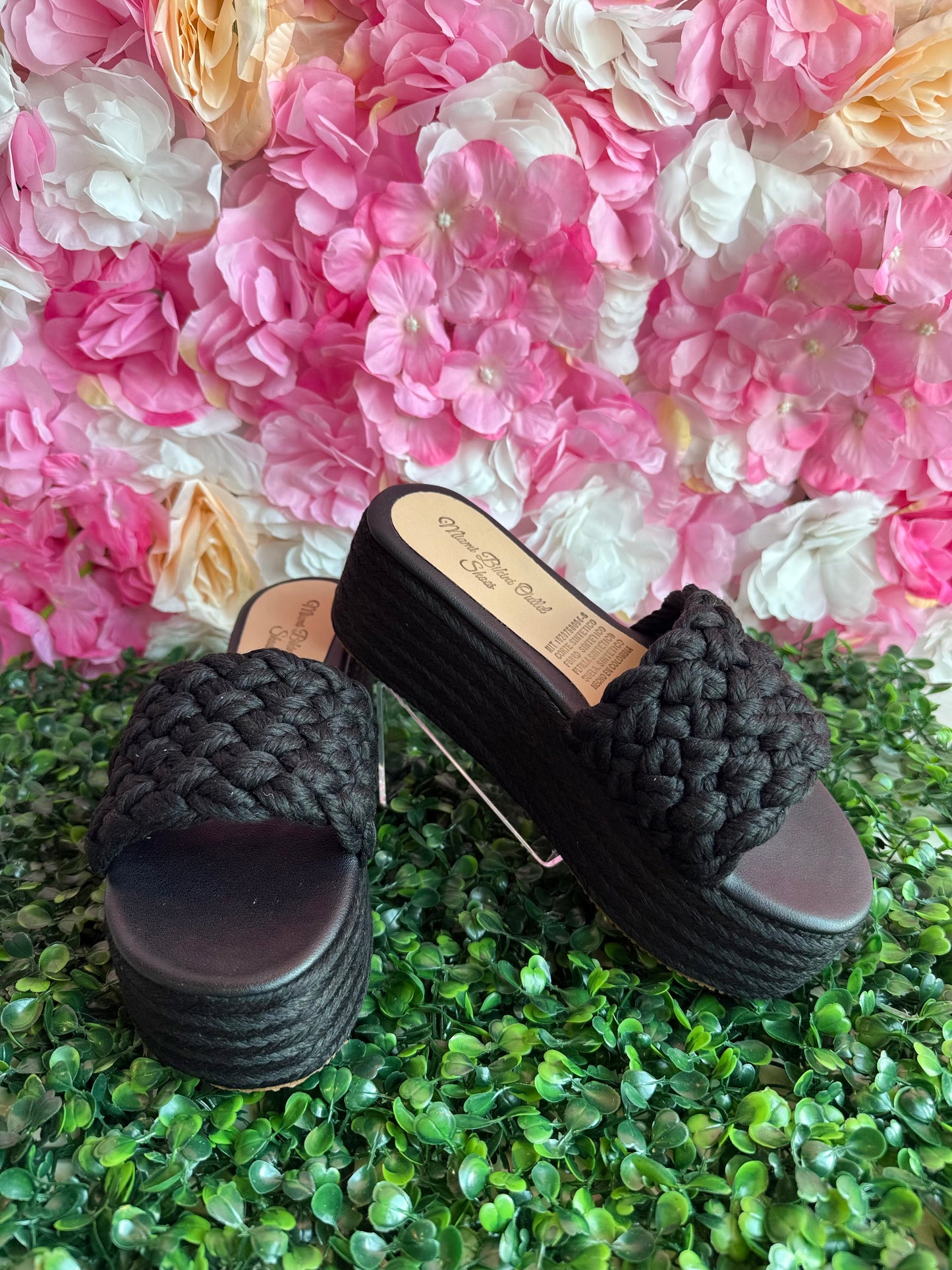 Brady platforms