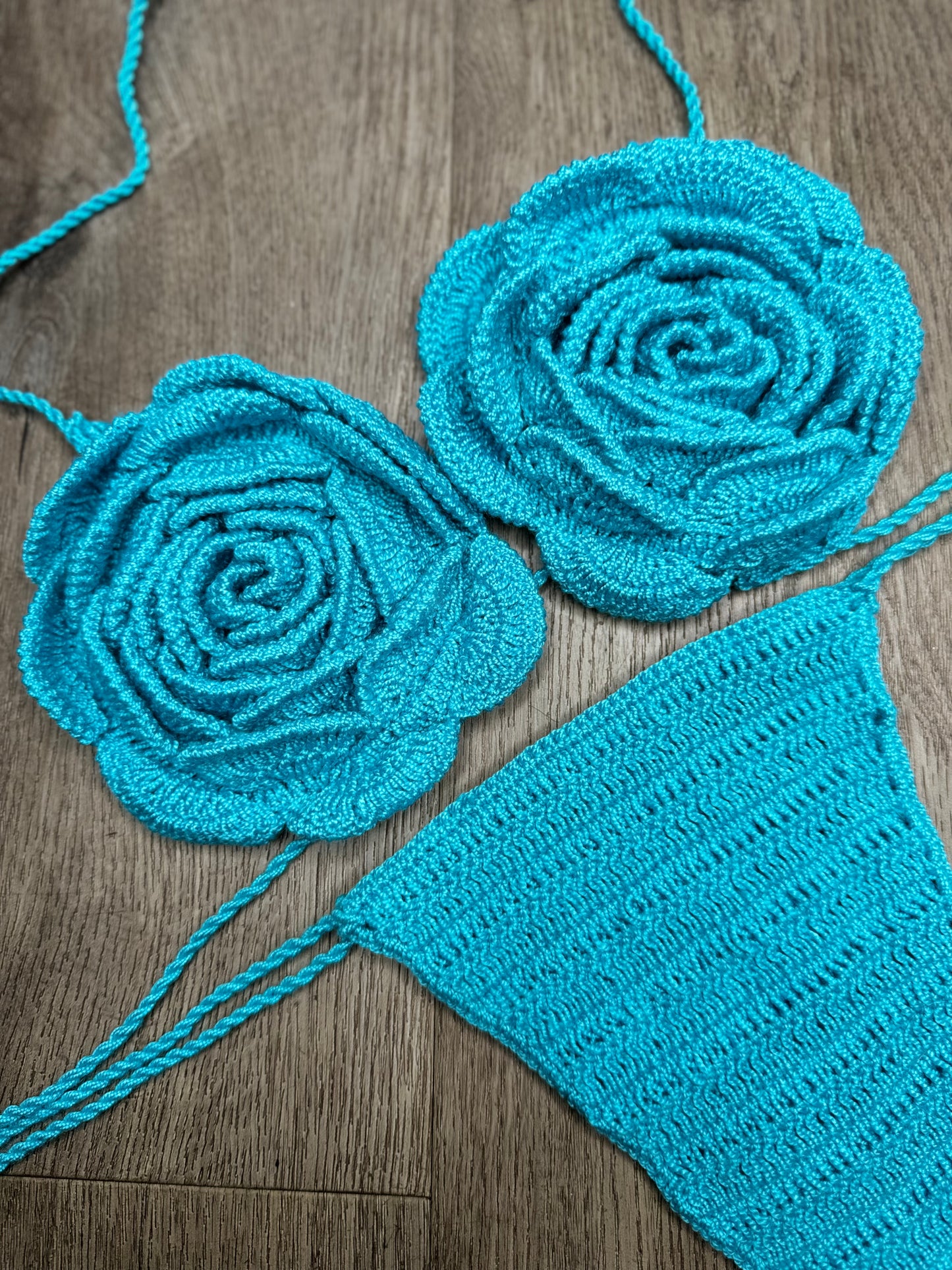 Roses crochet bikini set